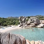 Oleandro * Porto Taverna
